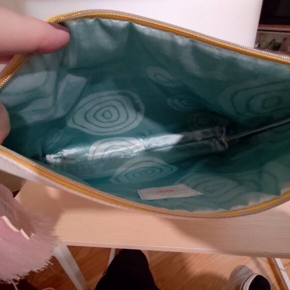 Papaya Art 'Little by Little' Large Tassel Pouch w/ Elephant design - Picture 8 of 11